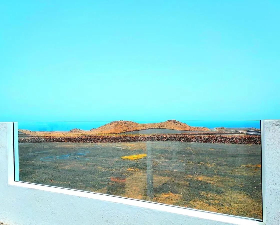 Lanzarote Ocean Loft A Apartment Tinajo